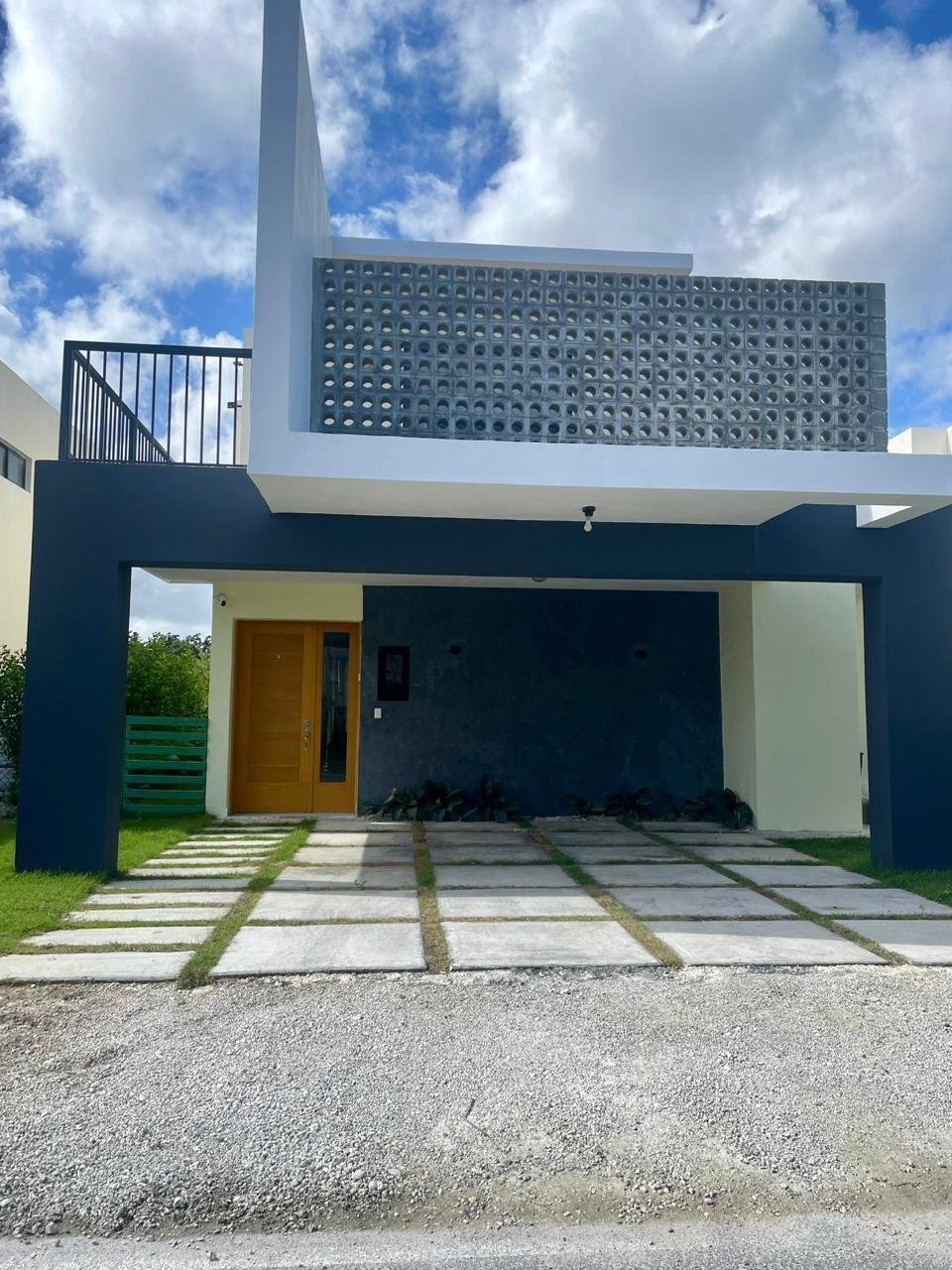 VISTA CANA CONFORTABLE VILLA PARA RENTA 3 HAB